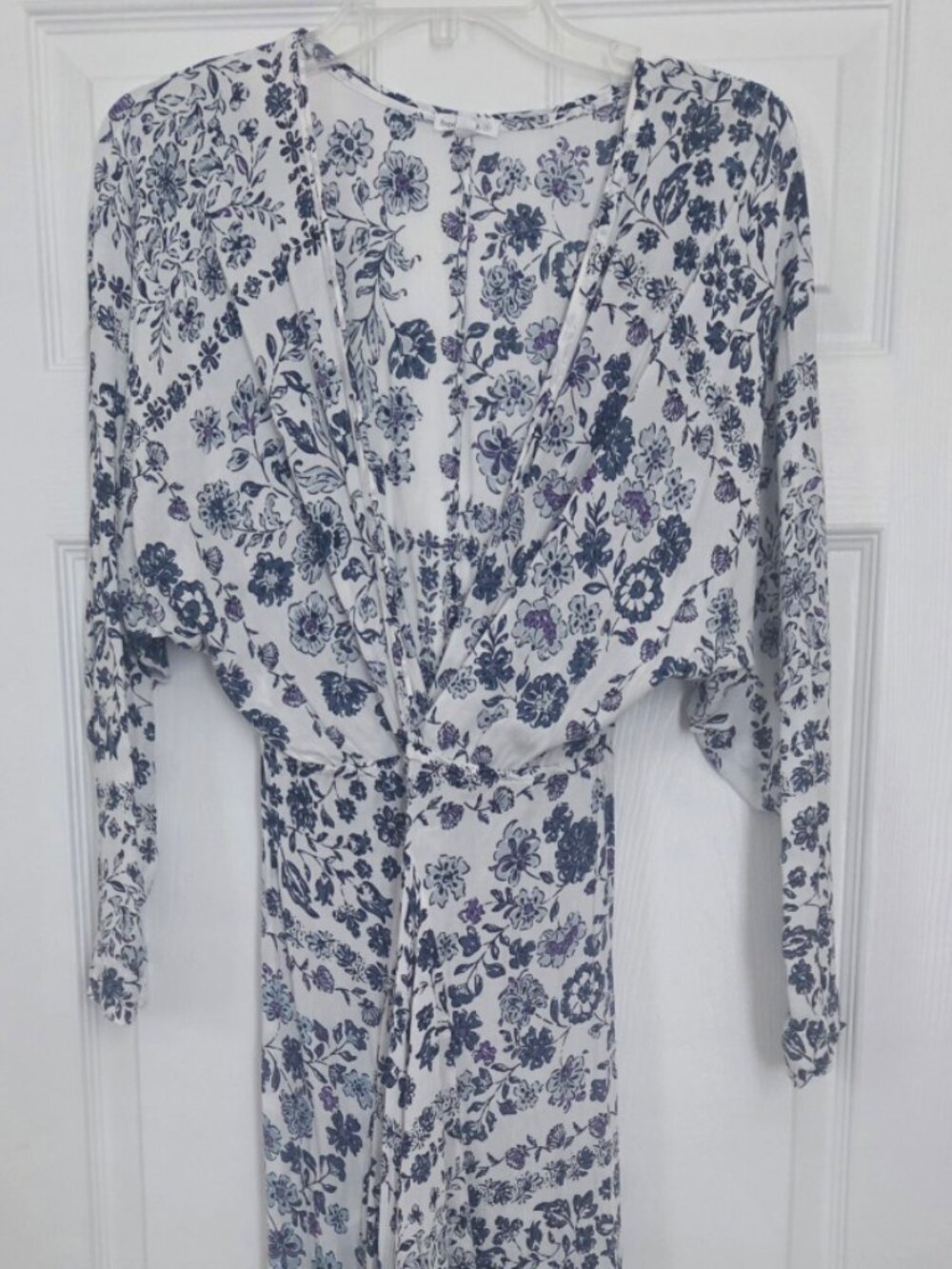 Poupette St Barth Gorgeous Flowy Print Dress - Small